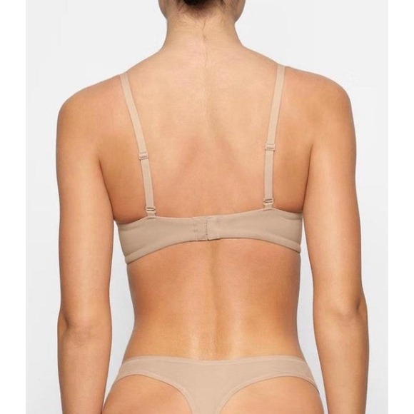 Skims Fits Everybody Scoop Plunge Bra Clay Tan Underwire 36DDD BR-UWP-1997 NWT - Picture 3 of 5